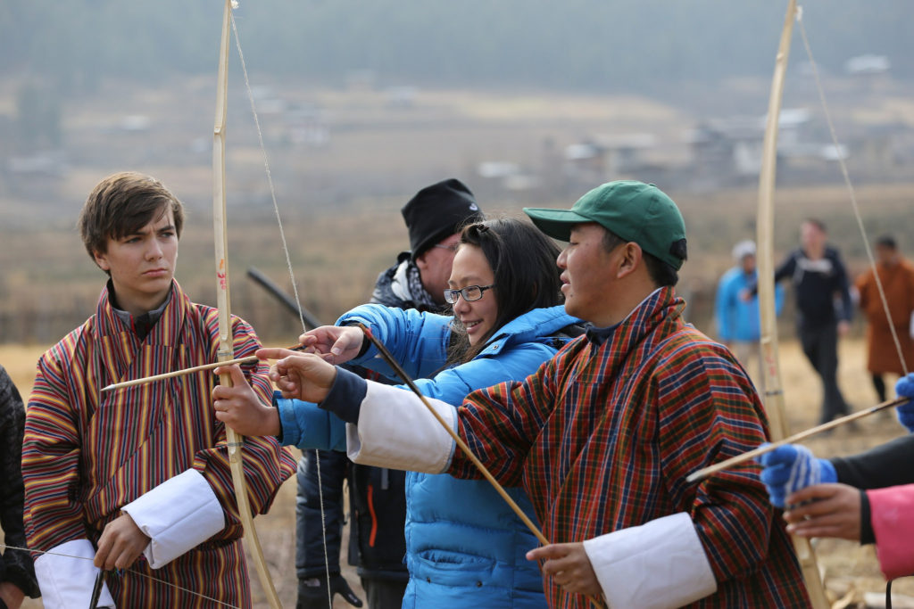 students_practice_archery_in_bhutan